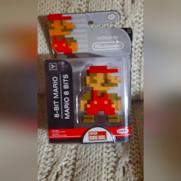 Mario 8 bits - Picture 1 of 2